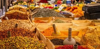 10 condimente care nu trebuie sa-ti lipseasca din BUCATARIE!