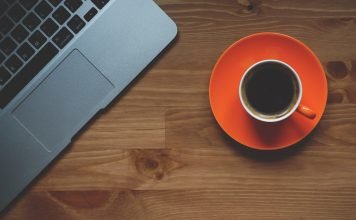 Avantajele unui serviciu de reparații laptop cu garanție